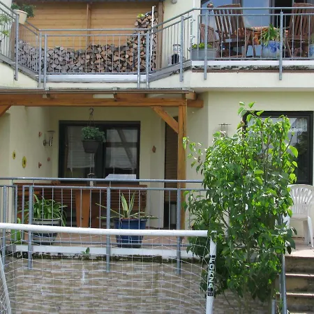 شقة Arnold كوبلنس